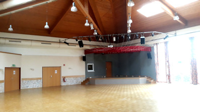 Saal leer_i2